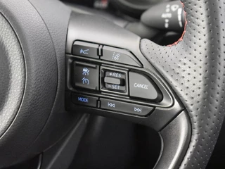 Toyota Yaris Toyota Yaris 1.5 Hybrid GR Sport | Panoramadak | PDC V+A | Stuur en Stoelverw - afbeelding nr 29