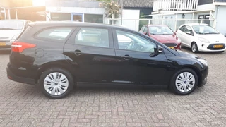 Ford Focus Ford Focus 1.0 Lease Edition RADIO CD/CLIMATE/NAVI/CRUISE/CV - afbeelding nr 7