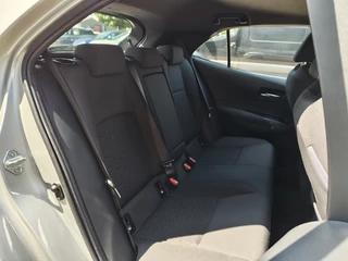 Toyota Corolla Toyota Corolla 2.0 Hybrid Dynamic | Navi | Parkeercamera | Android Auto - afbeelding nr 28