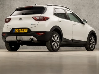 Kia Stonic (APPLE CARPLAY, GROOT NAVI, CLIMATE, ADAPTIVE CRUISE, SPORTSTOELEN, KEYLESS, CAMERA, GETINT GLAS, LM VELGEN, NIEUWSTAAT) - afbeelding nr 5