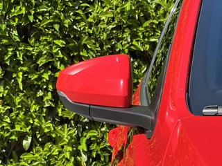 Volkswagen Polo Volkswagen Polo 2.0 TSI GTI, NIEUW MODEL, NAVI, AIRCO, CARPLAY, STOELVERWARMING, PARKEERSENSOREN VOOR/ACHTER, LICHTMETAAL 17