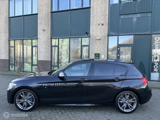 BMW 1 Serie BMW 1-serie M135i xDrive|M-pakket|Schuifdak|F20 F21|Xenom| - afbeelding nr 2