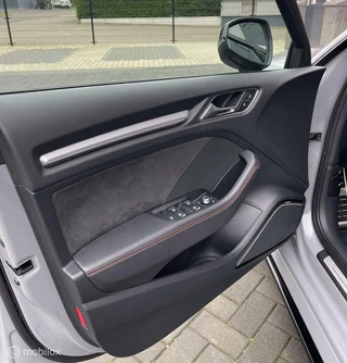 Audi RS3 Audi RS3 2.5 TFSI Quattro 400PK/LEDER/KEY/NARDO/VOL - afbeelding nr 20