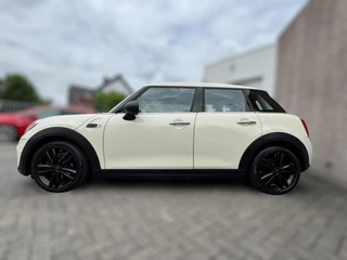 MINI One Mini 1.5 One First PARKEERSENSOREN / LMV / STOELVERWARMING / AIRCO - afbeelding nr 4