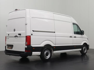Volkswagen Crafter Volkswagen Crafter 2.0TDI L3H3 | Navigatie | Camera | Airco | Cruise | 3-Persoons - afbeelding nr 2