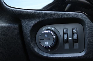 Opel Corsa | Navigatie | Camera | Privacy Glass | Dealer ond. - afbeelding nr 12