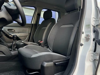 Dacia Duster Dacia Duster 1.0 TCe Essential l Airco l Dealer onderhouden - afbeelding nr 10