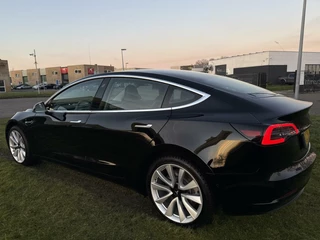 Tesla Model 3 Tesla Model 3 Standard RWD Plus 60 kWh - AUTOPILOT/PANO/NAP - afbeelding nr 18