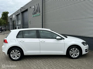 Volkswagen Golf Volkswagen Golf 1.2 TSI Connected Series ACC, APK NIEUW - afbeelding nr 9