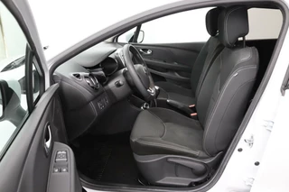 Renault Clio Renault Clio Estate 0.9 TCe Zen | Carplay | Navi | Airco - afbeelding nr 4