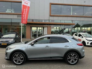 Kia XCeed Kia XCeed 1.6 GDi PHEV ExecutiveLine 55 km volledig elect rijden / Hybride , Panorama Dak, 18 inch velgen , electr. stoelen , electr. kofferklep , Lane assist , Dodehoek assistent  , lage km stand , fab. garantie - afbeelding nr 2