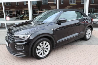 Volkswagen T-Roc Volkswagen T-Roc Cabrio 1.5 TSI R-Line Automaat. Eerste eigenaar, nieuwstaat! Trekhaak. - afbeelding nr 3