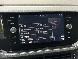 Volkswagen T-Cross Volkswagen T-Cross 1.0 TSI R-line Automaat | LED | Trekhaak |  Getint glas | Climate control | Cruise control adaptief | Lane assist | Dode hoek detectie | DAB | Navigatiesysteem | Inklapbare spiegels | Parkeersensoren voor en achter - afbeelding nr 18
