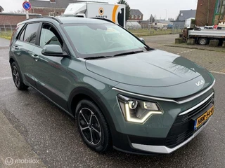 Kia Niro Kia Niro 1.6 GDi PHEV DynamicLine / Plug-in Hybride / Volledig elektrisch rijden 55 km / Apple Carplay of Android auto / Stoel en stuurverwarming / dealeronderhouden fab garantie 7 jaar / 150.000km - afbeelding nr 8