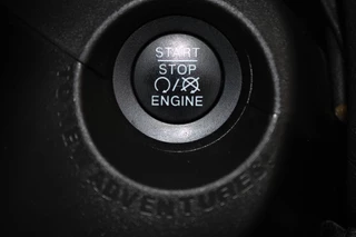 Jeep Renegade Jeep Renegade 1.4 MultiAir Limited Airco l Cruise l Keyless l NAVI l Trekhaak - afbeelding nr 15
