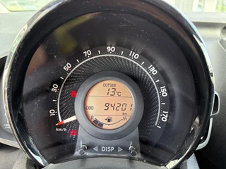 Toyota Aygo Toyota Aygo 1.0 VVT-i x-play CarPlay/Camera/Navi/Cruise Control - afbeelding nr 8