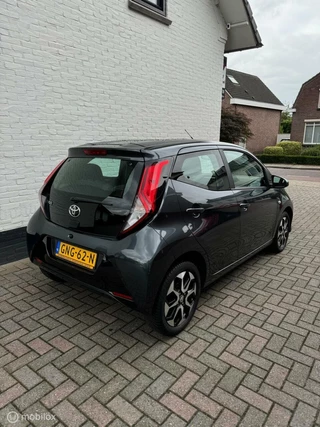 Toyota Aygo Toyota Aygo 1.0 VVT-i Apple CarPlay - afbeelding nr 3