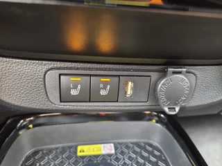 Toyota Aygo Toyota Aygo X 1.0 VVT-i S-CVT Limited |Sensoren v/a | JBL Sound | Navi | Keyle - afbeelding nr 20