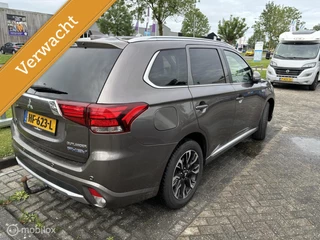 Mitsubishi Outlander Mitsubishi Outlander 2.0 PHEV instyle+ - afbeelding nr 3