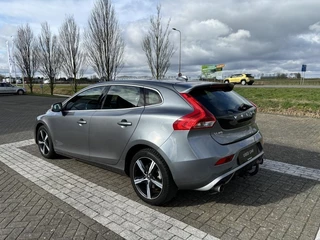 Volvo V40 Volvo V40 2.0 T4 R-Design | Park Assist | Stoelverwarming | Trekhaak | 6-Speed - afbeelding nr 13