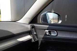 Volvo XC40 Volvo XC40 1.5 T5 Twin Engine Inscription - Panoramisch schuif/kanteldak - Stoelverwarming - Parkeercamera - Standkachel met timer - Adaptieve cruise control met BLIS - Elektrisch verstelbare stoelen - afbeelding nr 22