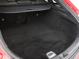 Mercedes-Benz CLA Mercedes-Benz CLA-klasse Shooting Brake 200 AMG | Panoramadak | Xenon | Stoelverwarming |  Leder/Alcantara | Navigatie | Climate control | Park Assist | Cruise control - afbeelding nr 22