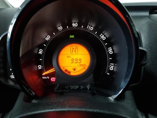 Toyota Aygo Toyota Aygo 1.0 VVT-i x-play / Automaat / Apple Carplay/Android-Auto / Airco - afbeelding nr 53