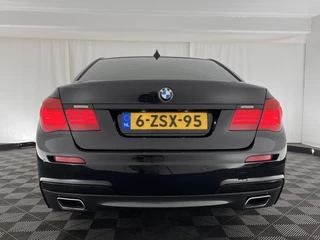 BMW 7 Serie BMW 7 Serie 740d xDrive High Executive M-Sport-Pack GEAR BOX PROBLEM  M-Sport Pack Aut. *PANO | HEAD-UP | LUXURY-LEATHER | SOFT-CLOSE | FULL-LED | MEMORY-PACK | HARMAN/KARDON-SURROUND | TOPVIEW | BLINDSPOT | KEYLESS | HEATED-SPORTSEATS | DIGI- - afbeelding nr 5