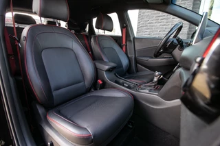 Hyundai Kona Hyundai Kona 1.6 GDI HEV Premium - All-in rijklrprs | Dealer ond. | HUD | Leer | Adpt. cruise - afbeelding nr 5