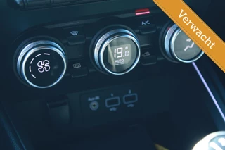 Renault Clio Renault Clio 1.0 TCe Bi-Fuel Intens|Camera|Trekhaak|Airco|NAP - afbeelding nr 10