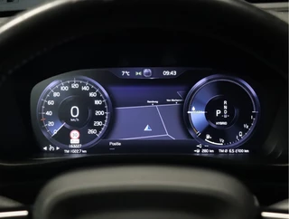 Volvo XC40 [TREKHAAK, APPLE CARPLAY, ANDROID, VOL LEDER, ELEK KLEP, STOELVERWARMING, DIGITAL COCKPIT, CAMERA, NIEUWSTAAT] - afbeelding nr 16