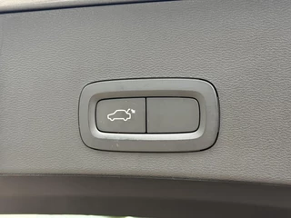 Volvo XC40 Volvo XC40 2.0 T4 190 PK AUT. Pano|El.Trekhaak|AutoPilot - afbeelding nr 23