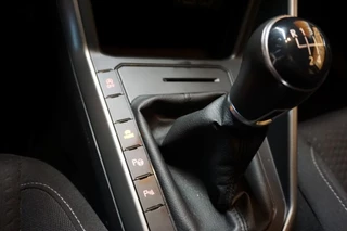 Volkswagen Polo Volkswagen Polo 1.0 TSI COMFORTLINE BUSINESS R-LINE / AIRCO/ NAVIGATIE - afbeelding nr 11
