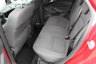 Ford Focus Ford Focus Wagon 1.0 Titanium Edition , 125pk Climate control , Navigatie , Cruise control , LED dagrijverlichting Parkeersensoren V+A , Voorruitverwarming , Sony Audio - afbeelding nr 31