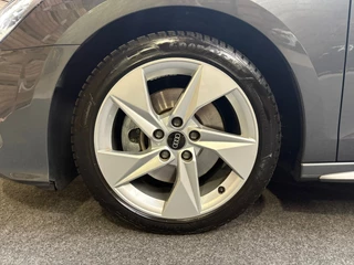 Audi A3 Audi A3 Sportback 35 TFSI S edition 3x S-Line Pano VCP Full led Navi Clima Carplay - afbeelding nr 2