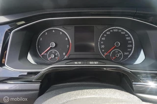 Volkswagen Polo Volkswagen Polo 1.0 TSI Highline (ZEER NETJES) - afbeelding nr 10