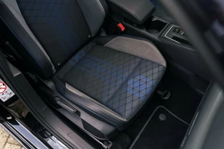 Volkswagen Golf Volkswagen Golf 2.0 TSI R 4Motion Performance Akrapovic HK - afbeelding nr 32