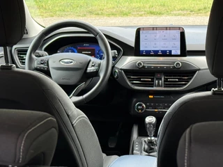 Ford Focus Ford Focus Wagon 1.0 EcoBoost Hybrid Titanium X Business - Moondust - Carplay/Keyless - afbeelding nr 3