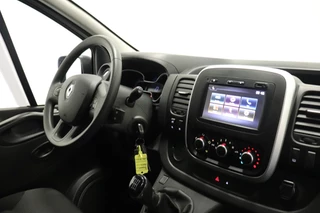 Renault Trafic - Airco - Cruise - Navi - € 12.900 - Excl. - afbeelding nr 5