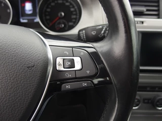 Volkswagen Golf CAMERA / NAVI / CLIMA / PDC / BLUETOOTH / CRUISE / DAB+ / NL-AUTO - afbeelding nr 24