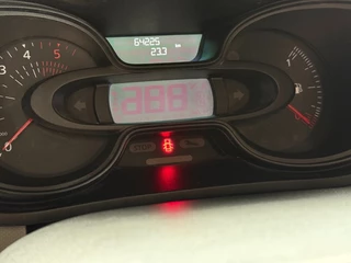 Renault Trafic Renault Trafic 1.6 DCI Airco usb cruise control trekhaak pdc 3zits - afbeelding nr 11