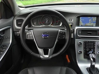 Volvo S60 Volvo S60 1.5 T2 122PK Nordic+ / R-Design / LED 2016 *NAP* - afbeelding nr 42