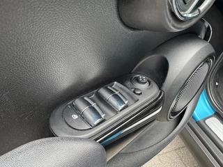 MINI One MINI One 1.2 Pepper ,Navi,Clima,Stoelverw,Half leer,Cruise,PDC,LMV - afbeelding nr 9