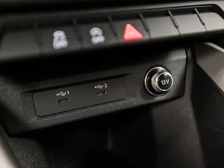 Audi A1 Sportback Audi A1 Sportback 25 TFSI Pro Line Sport Automaat (APPLE CARPLAY, GETINT GLAS, LM VELGEN, SPORTSTOELEN, LANE ASSIST, PARKEERSENSOREN, NIEUWSTAAT) - afbeelding nr 29