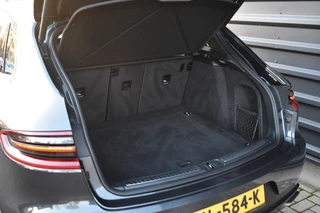 Porsche Macan | Camera | Comfortstoelen 14-wegs | Adaptief Demping Systeem | DAB | Orig. NL | - afbeelding nr 30