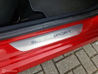 Renault Clio Renault Clio Estate 1.2 GT - afbeelding nr 17
