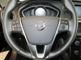Volvo V40 Volvo V40 1.5 T2 Automaat Polar+ Navigatie, stoelverwarming - afbeelding nr 19