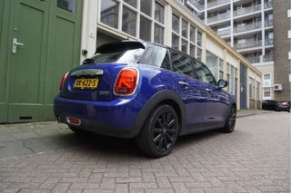 MINI Cooper MINI Cooper Mini 1.5 Pepper | NL AUTO | HUD | Sportinterieur (leer/ stof/ stoelverwarming) | Apple Carplay | Sfeerverlichting | 17inch | LED pakket | Keyless GO/ ENTRY | DUAL ZONE CLIMATE | Bonnet Stripes | Zwart dak | Front- achterspoiler - afbeelding nr 42