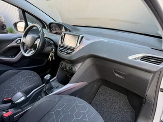 Peugeot 2008 Peugeot 2008 1.2 PureTech Active|Panoramdak|Nieuwe Distributie - afbeelding nr 16