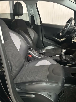 Peugeot 2008 Peugeot 2008 1.2 110 pk Allure | Pano | Clima | Cruise | CarPlay | Stoelverw. | PDC | 16